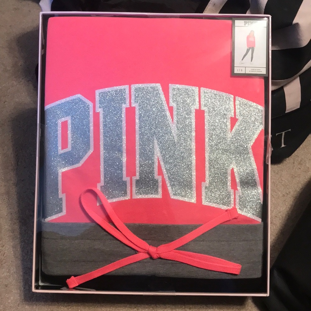 PINK by Victoria’s Secret Lounge Set